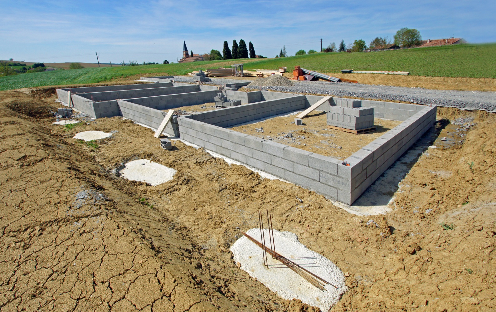 Construction de maison comment bien gérer létape des fondations